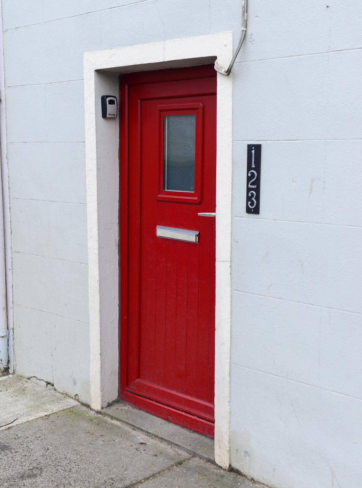 The Red Keep Fab Location - Two Bed - Two Bathrooms -Townhouse Galway Bagian luar foto